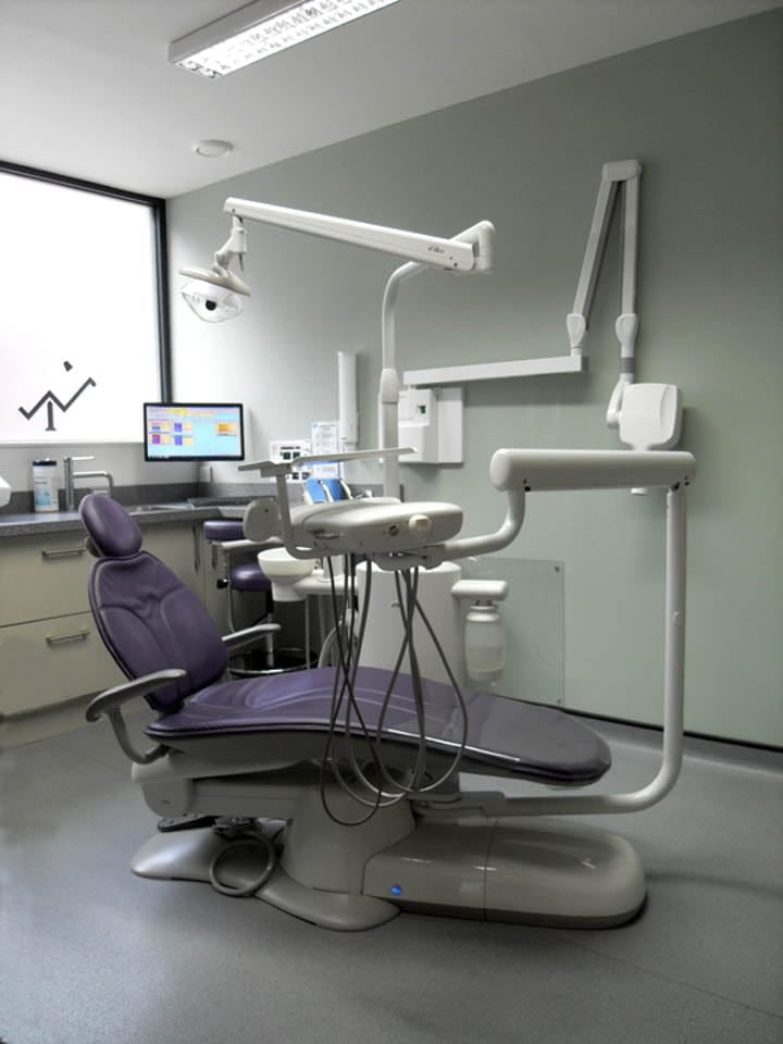 A picture of a dentists chair at Easter Road Dental Practice